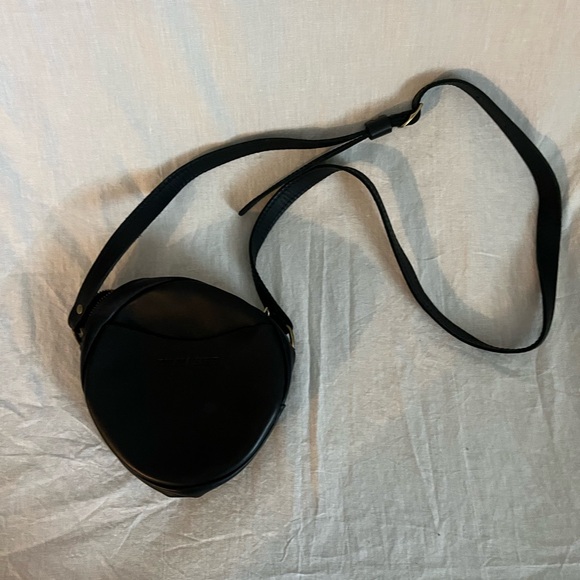 Black Real Leather Crossbody Bag - Picture 1 of 3